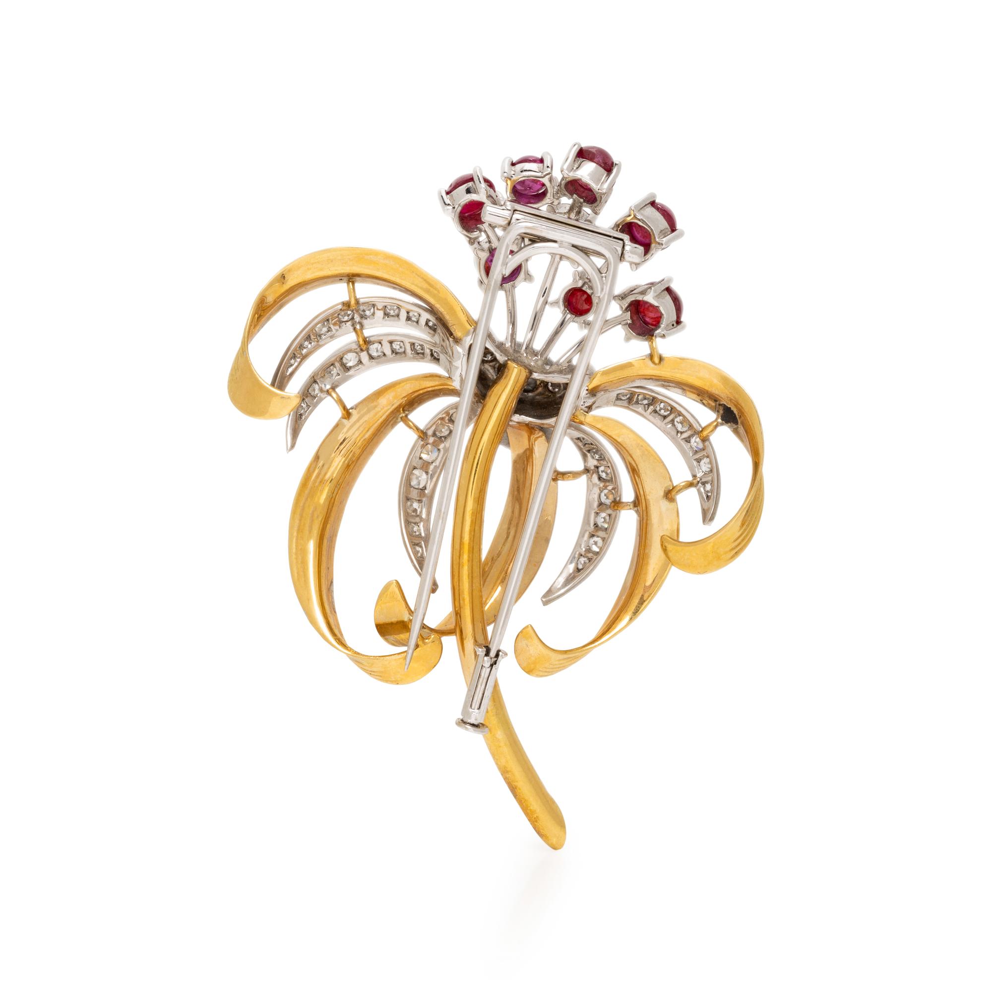 RETRO, RUBY AND DIAMOND BROOCH