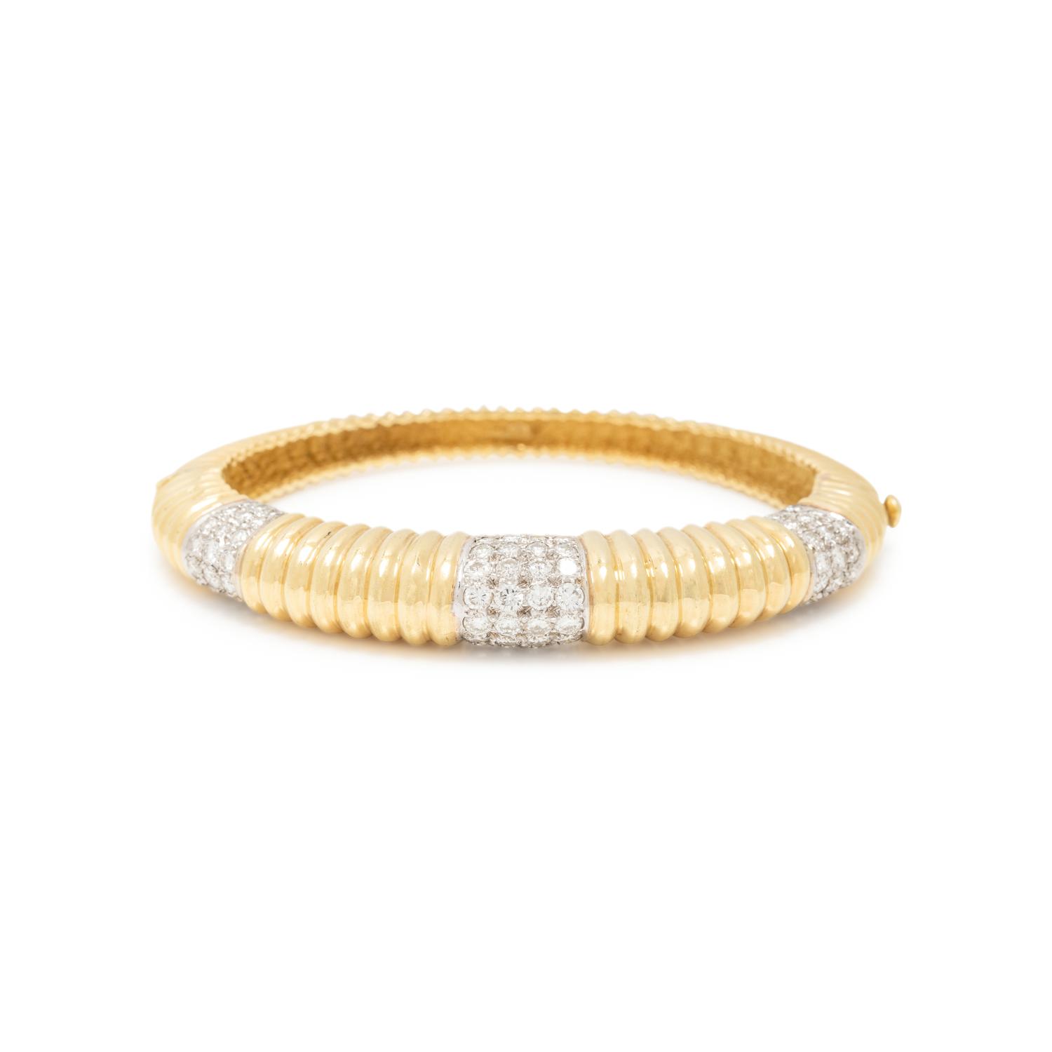BICOLOR GOLD AND DIAMOND BANGLE BRACELET