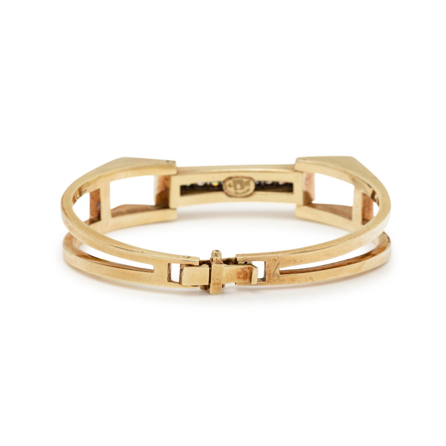 YELLOW GOLD AND DIAMOND BANGLE BRACELET