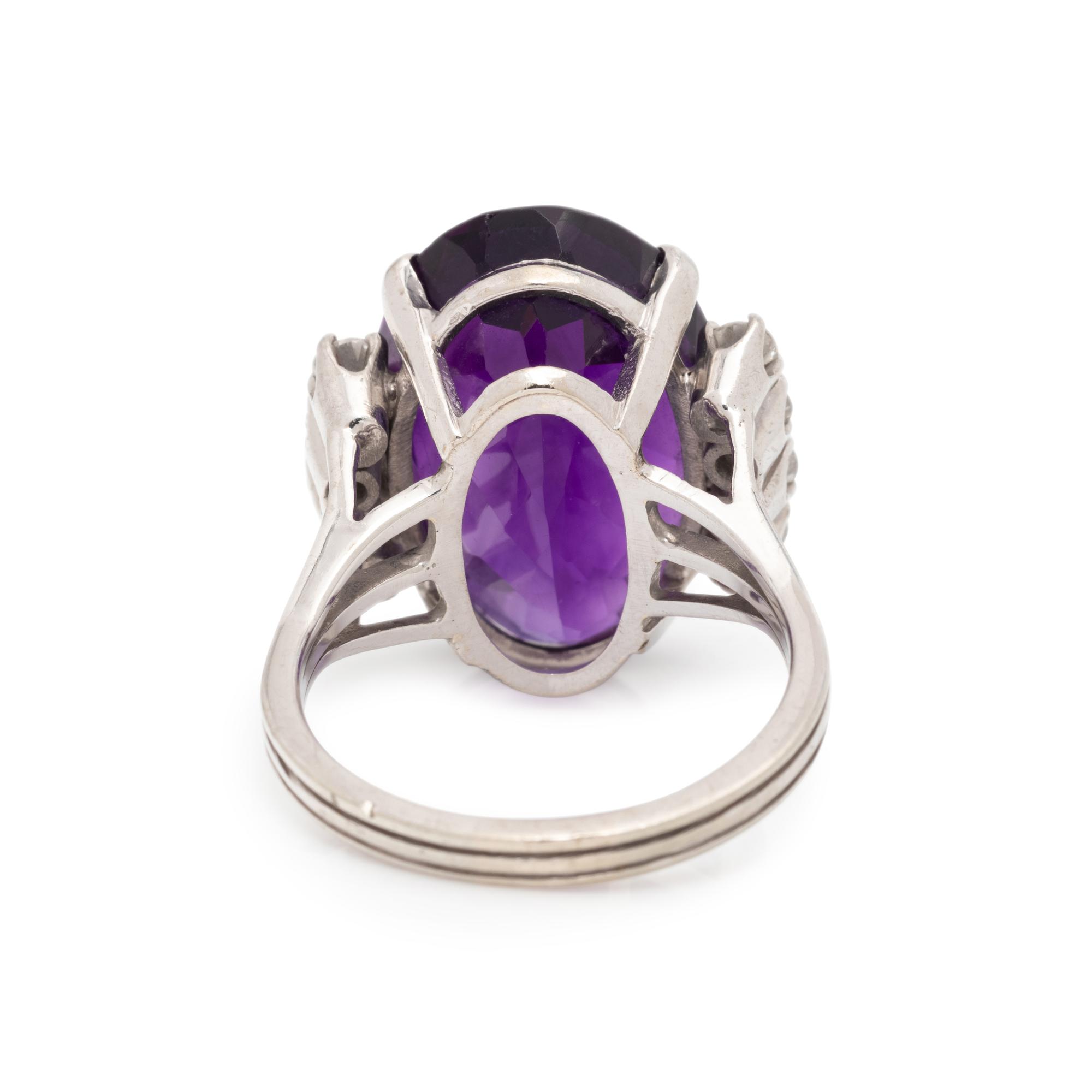 AMETHYST AND DIAMOND RING