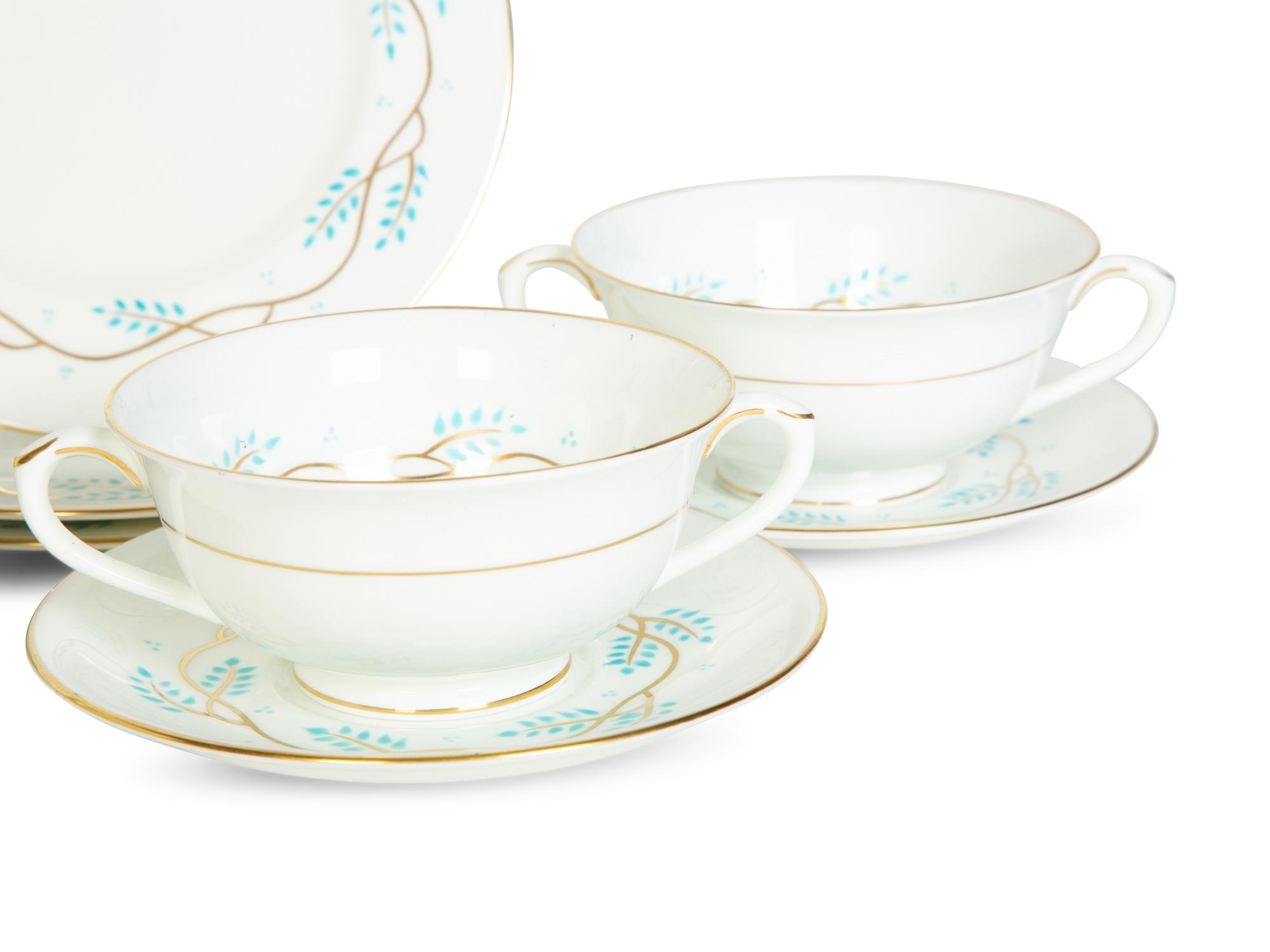 A Coalport Porcelain Encore Dinner Service