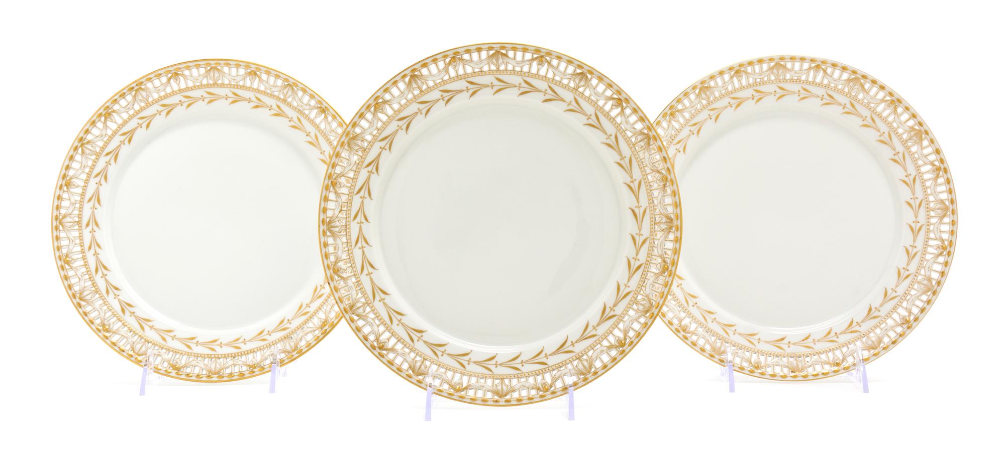 A Set of Twelve Berlin (K.P.M.) Porcelain Dinner Plates, Diameter 10 inches.