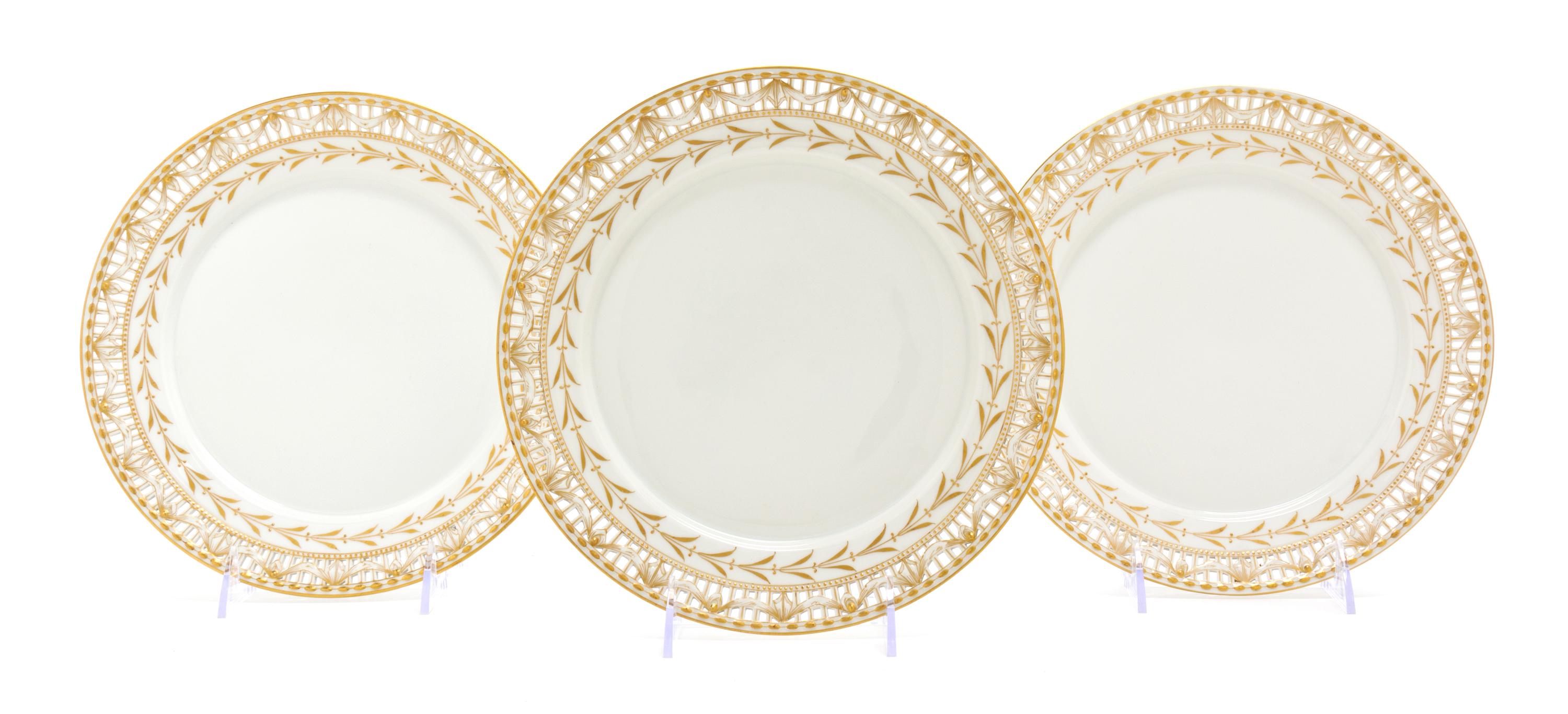 A Set of Twelve Berlin (K.P.M.) Porcelain Dinner Plates, Diameter 10 inches.