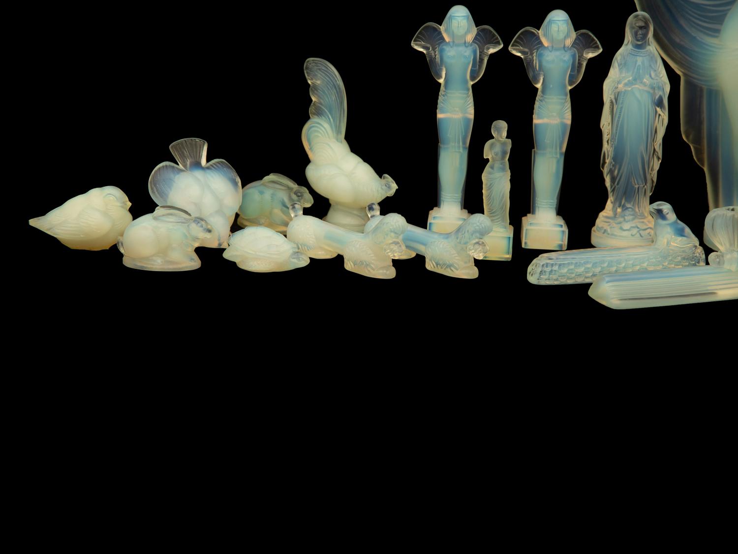 A Large Group of Sabino Opalescent Glass Figurines — 19th/20th Century