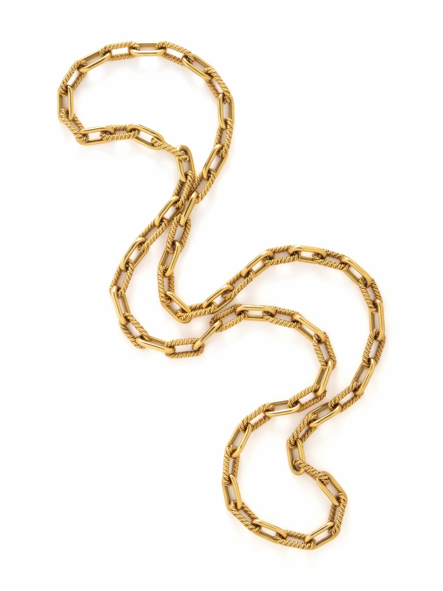 YELLOW GOLD NECKLACE