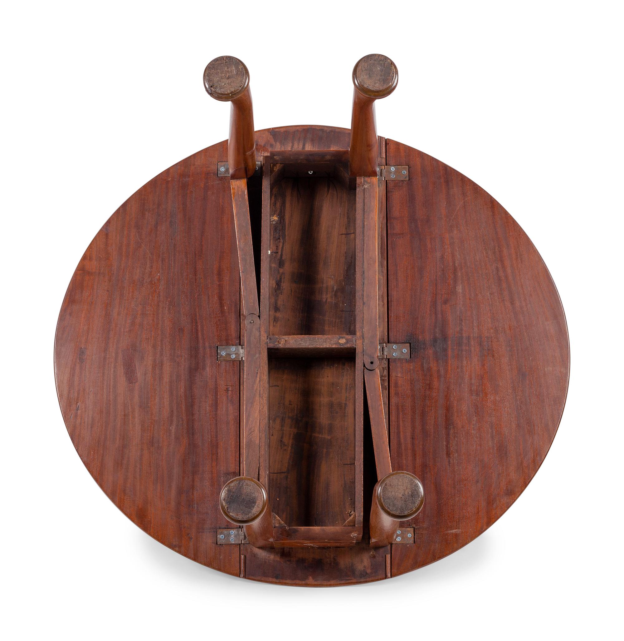 The Washington-Fairfax George III Mahogany Drop Leaf Table
