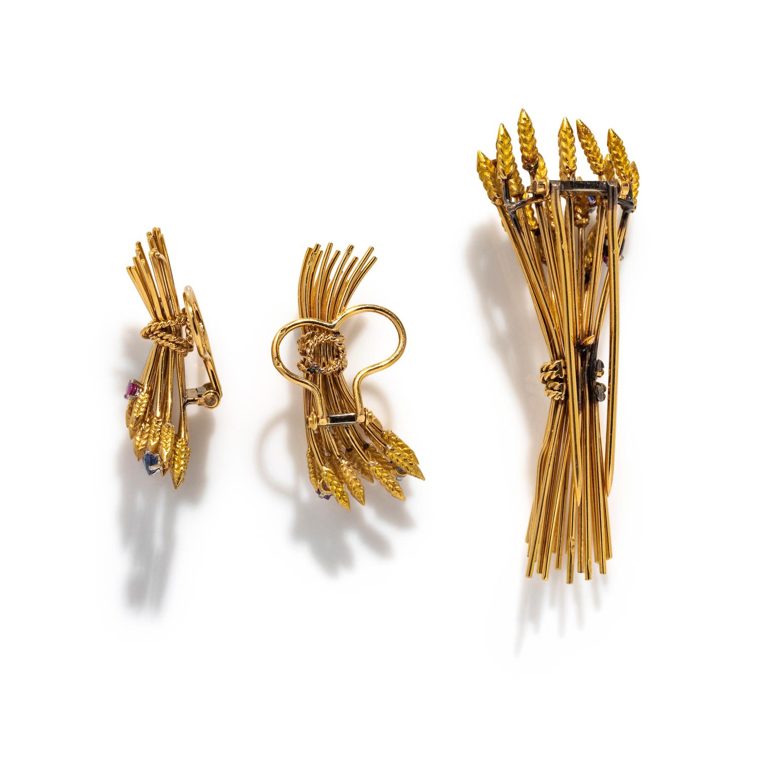 FRENCH, YELLOW GOLD, RUBY AND SAPPHIRE SET