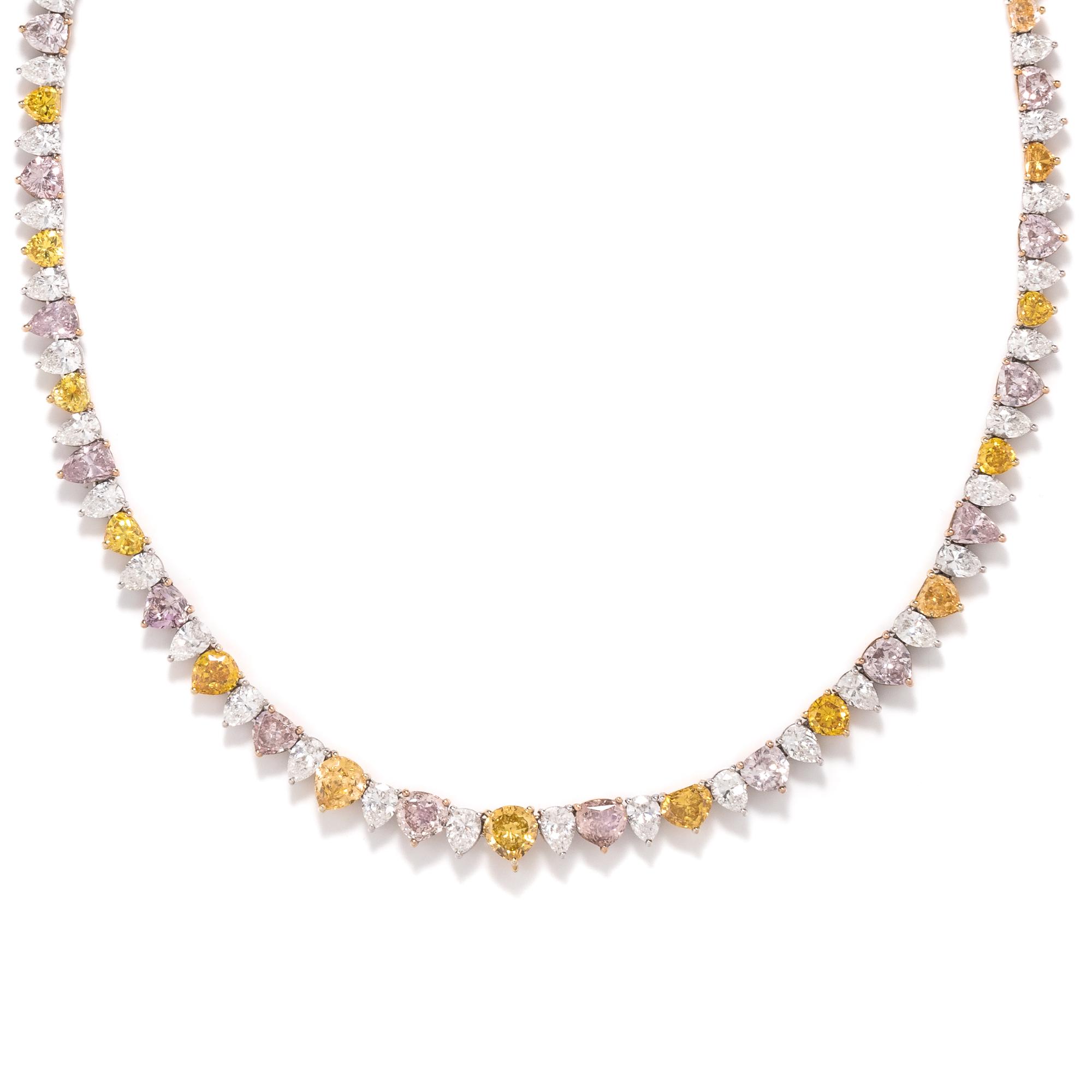 COLORED DIAMOND AND DIAMOND NECKLACE