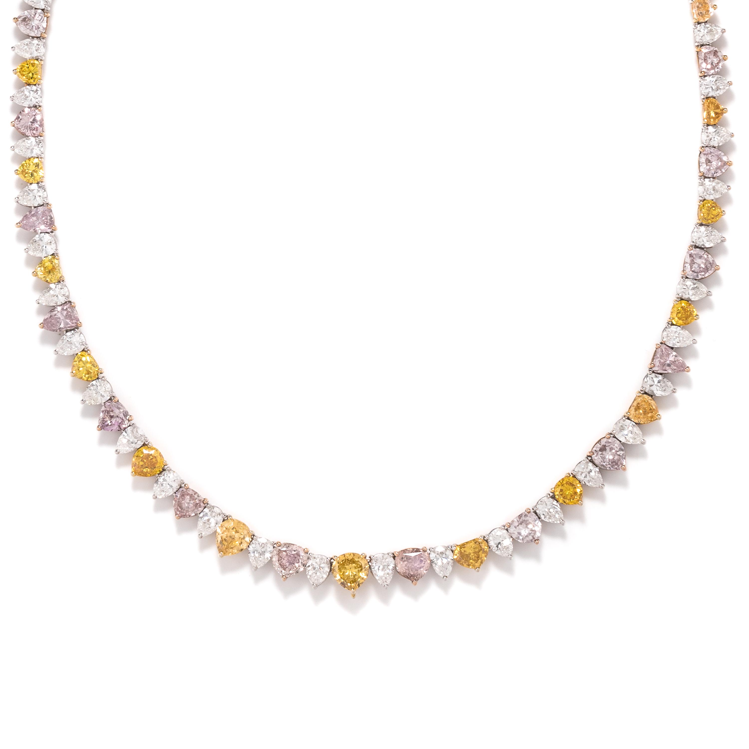 COLORED DIAMOND AND DIAMOND NECKLACE