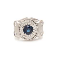 WHITE GOLD, SAPPHIRE AND DIAMOND RING