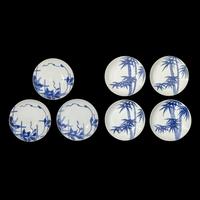 Seven Japanese Nabeshima Style Porcelain Plates, Edo Period