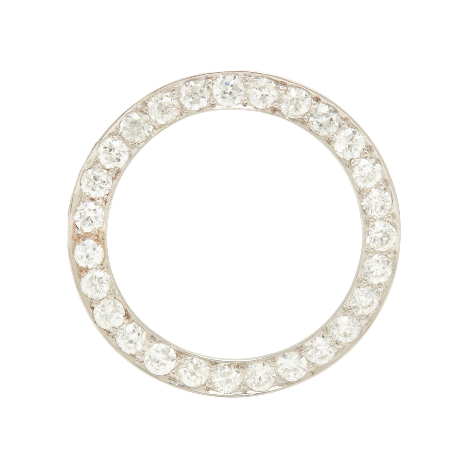 ART DECO, PLATINUM AND DIAMOND CIRCLE BROOCH