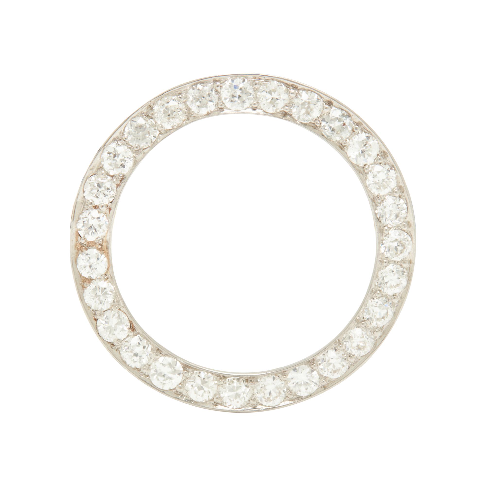 ART DECO, PLATINUM AND DIAMOND CIRCLE BROOCH
