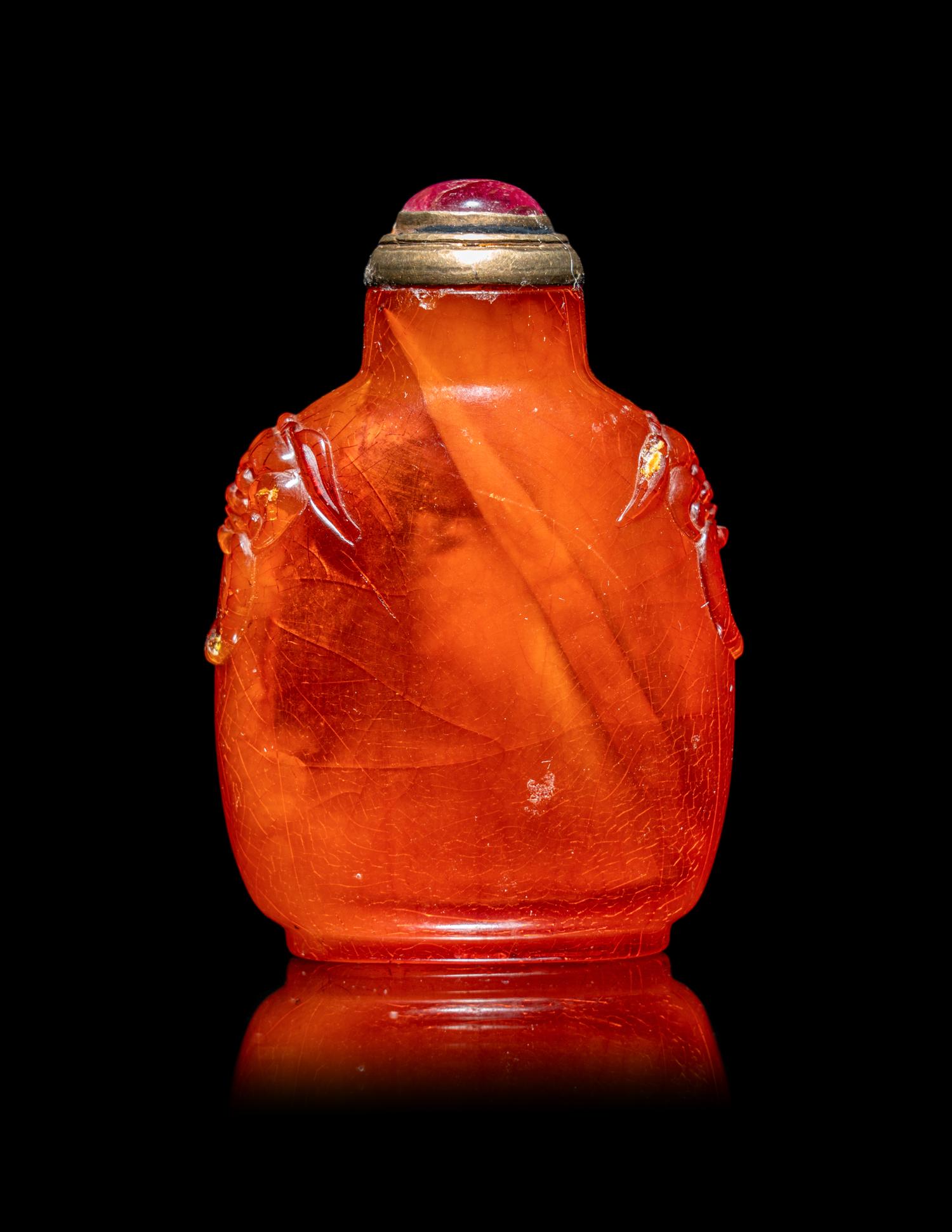 A Chinese Baltic Amber Snuff Bottle