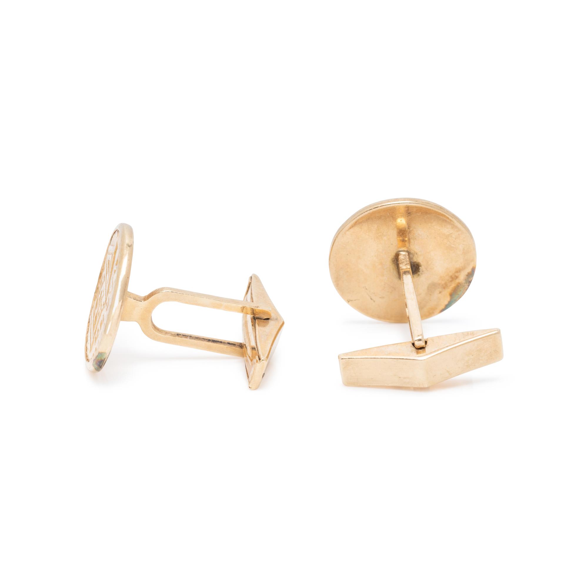 YELLOW GOLD CUFFLINKS