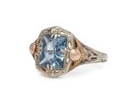 ANTIQUE, SYNTHETIC BLUE SPINEL RING