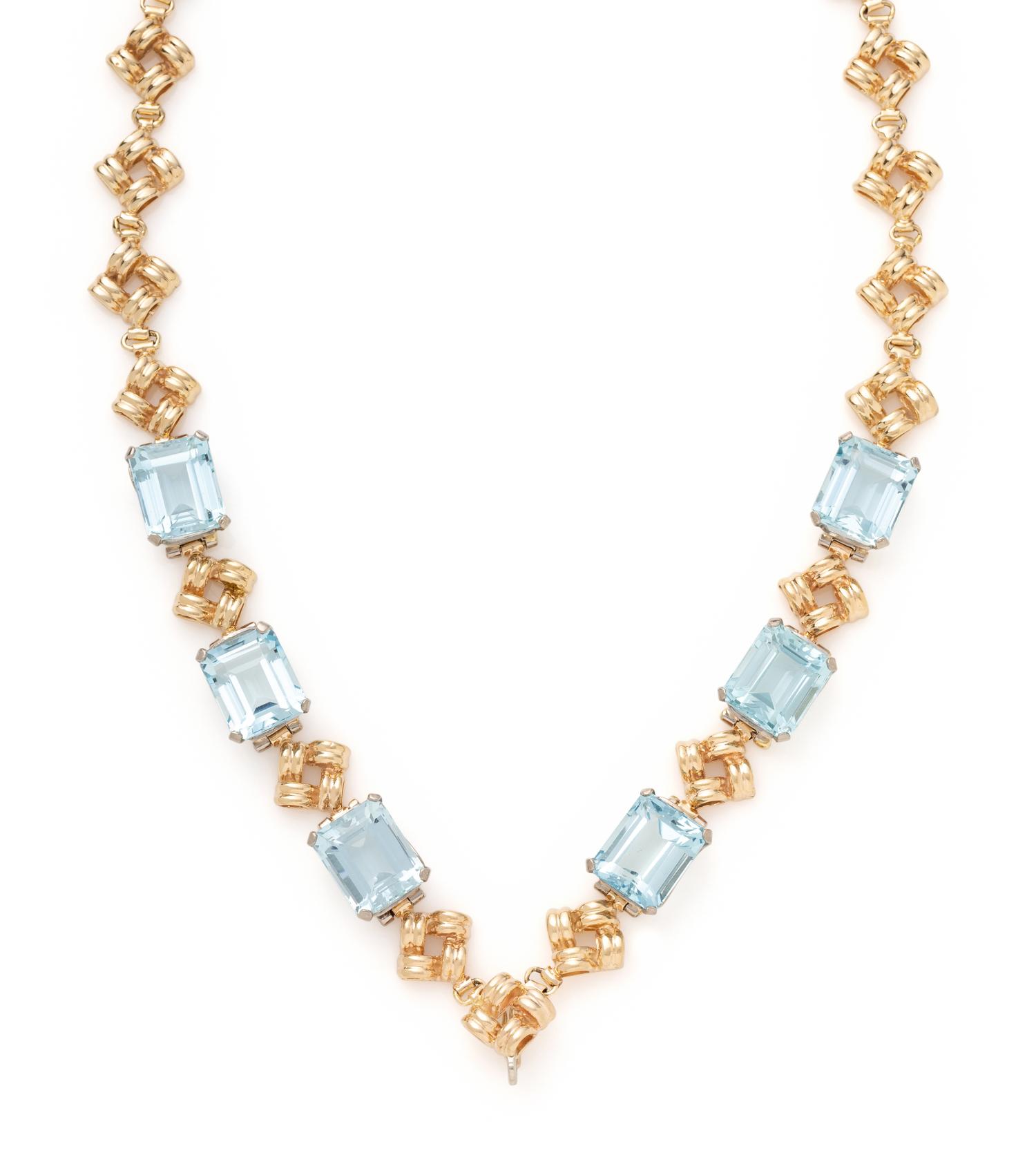 YELLOW GOLD AND AQUAMARINE PENDANT/NECKLACE