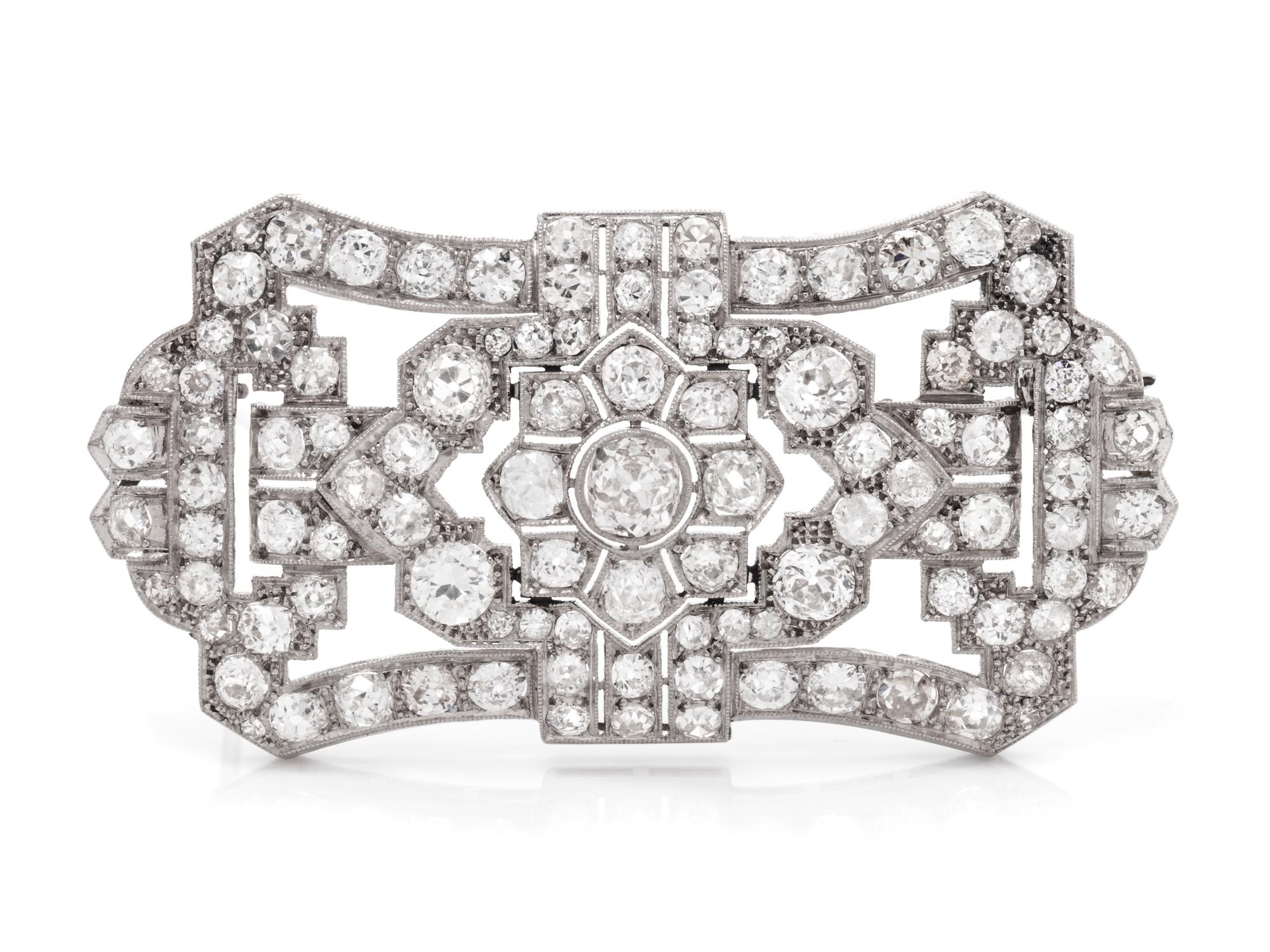 An Art Deco Platinum and Diamond Brooch,