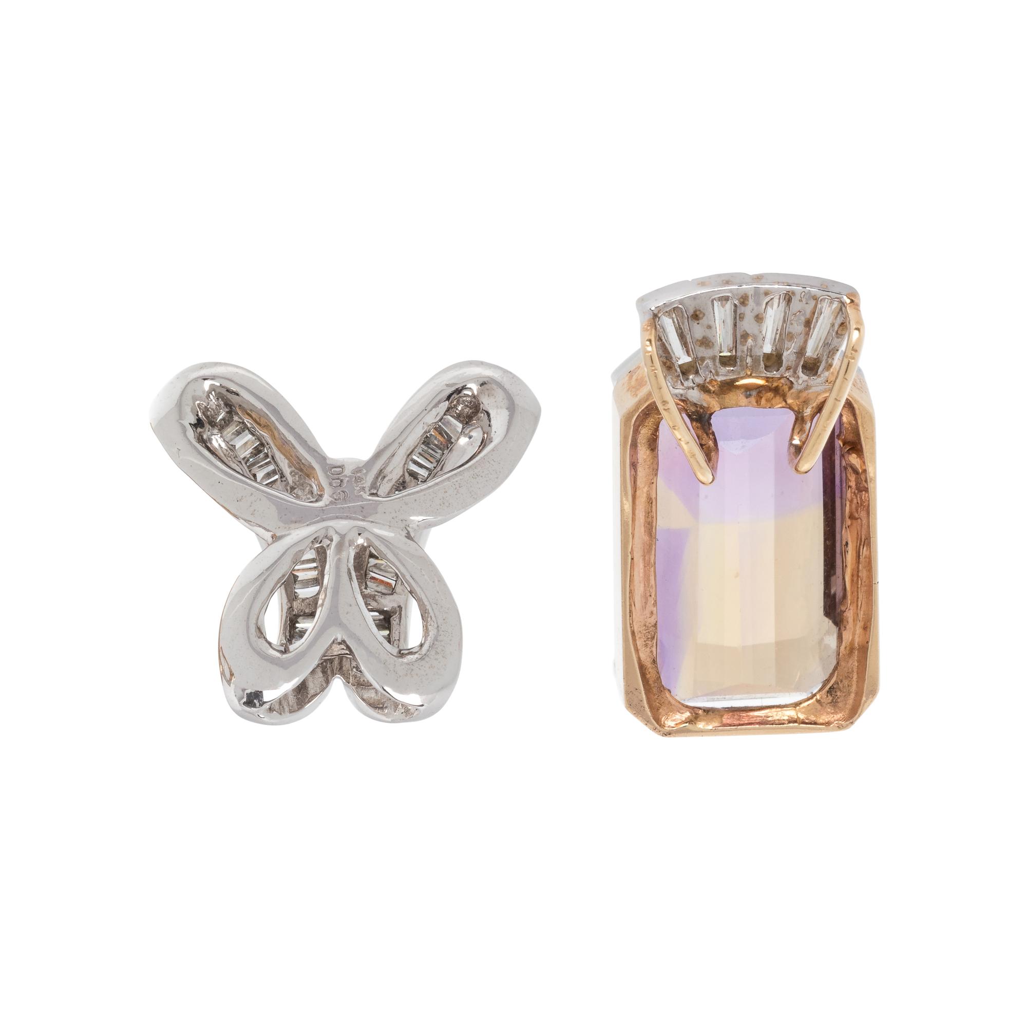 COLLECTION OF GOLD SLIDE PENDANTS