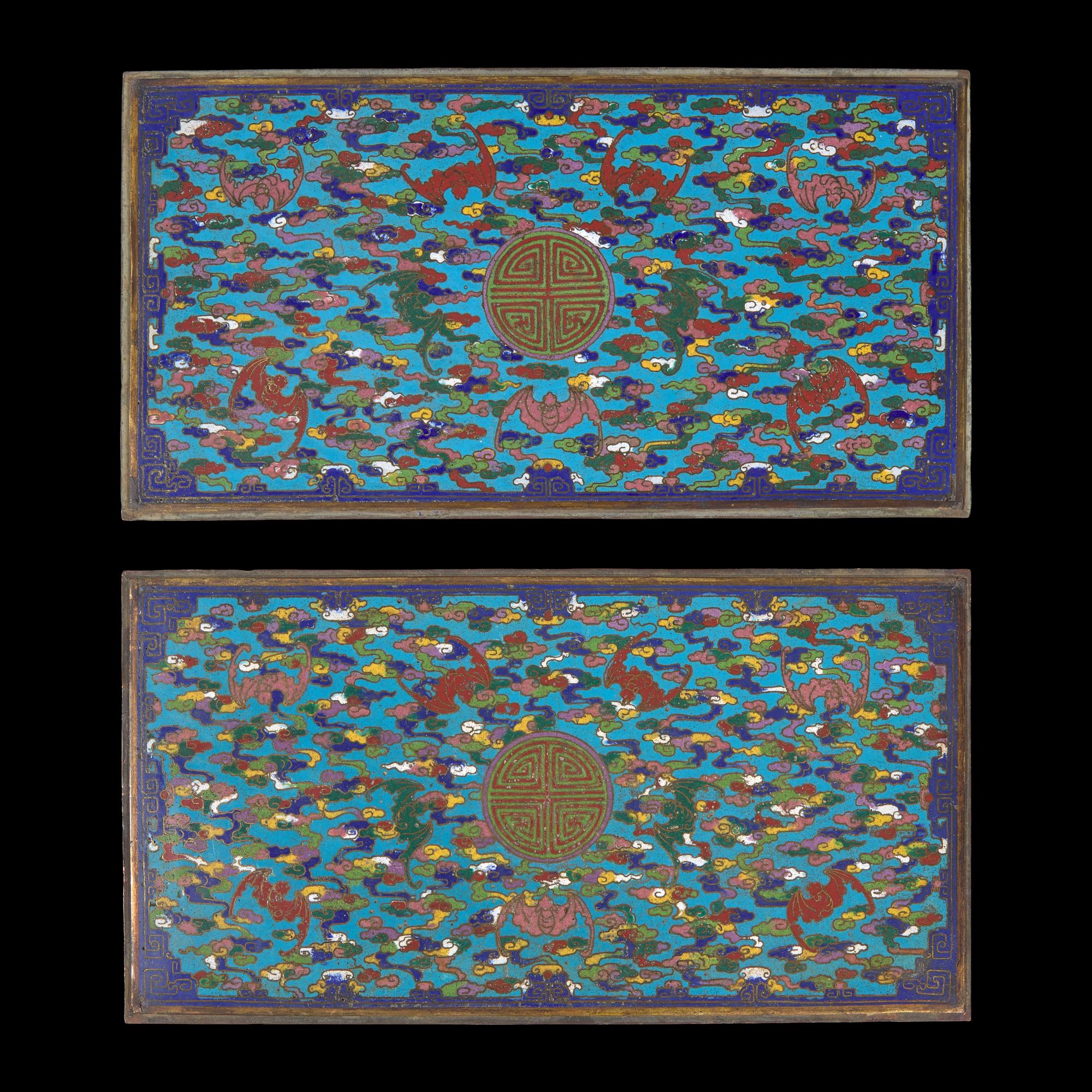 A Pair of Chinese Rectangular Cloisonne Enamel Plaques, Qianlong/Jiaqing Period 清乾嘉 掐絲琺琅雲蝠紋長方牌一對