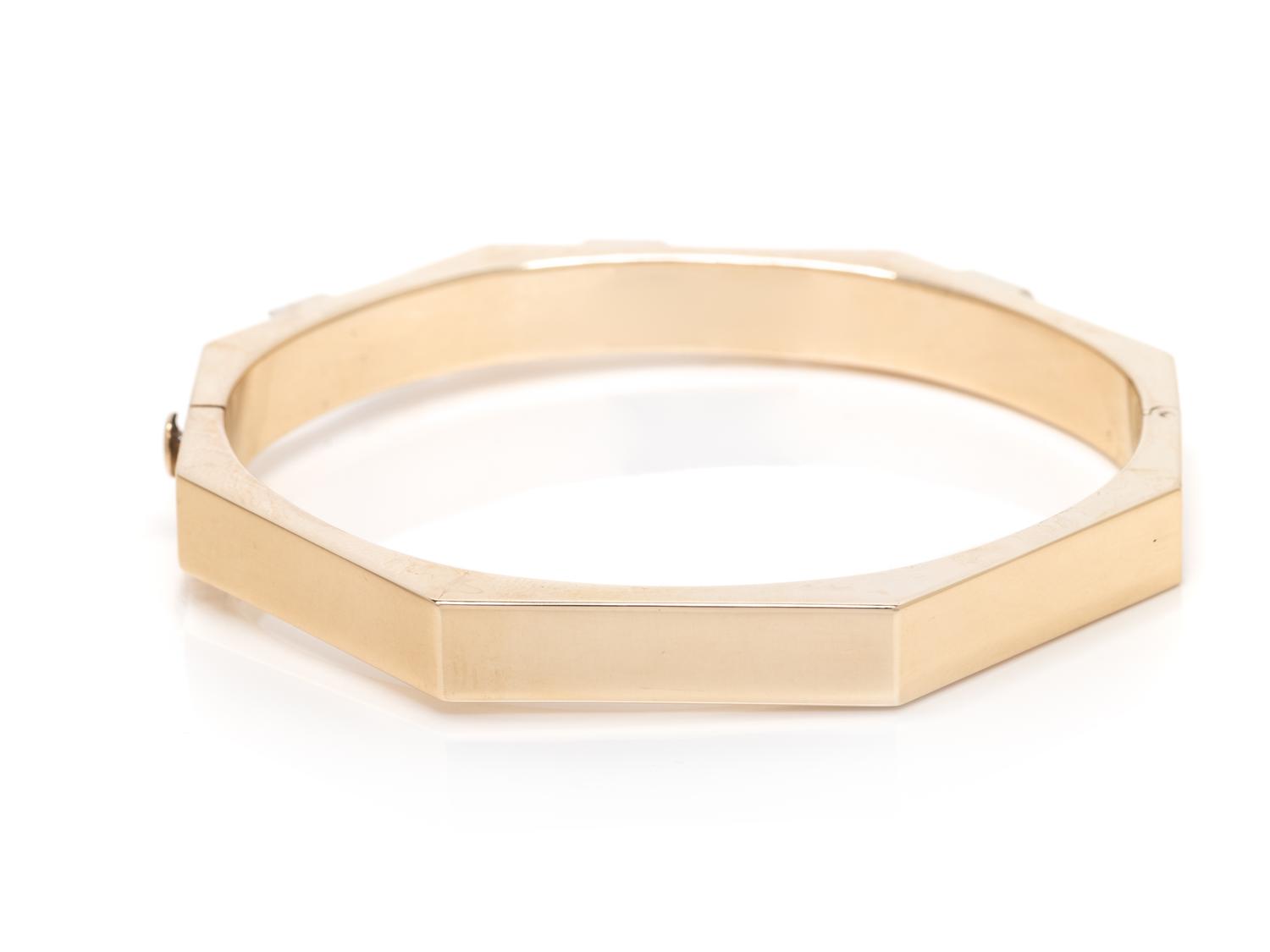 YELLOW GOLD AND DIAMOND BANGLE BRACELET