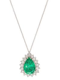 EMERALD AND DIAMOND PENDANT/NECKLACE