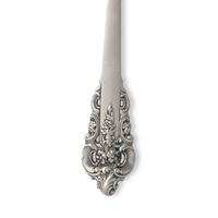 An American Silver Flatware Service – Grand Baroque Pattern, by Wallace