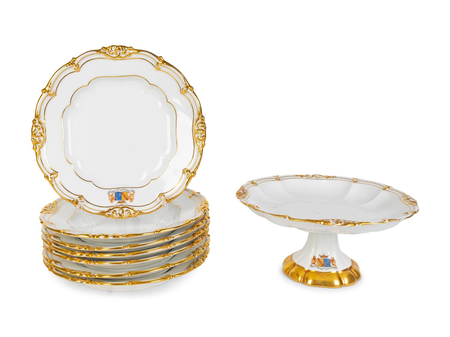 A Edouard D. Honore Paris Porcelain Dessert Service — MID-19TH CENTURY