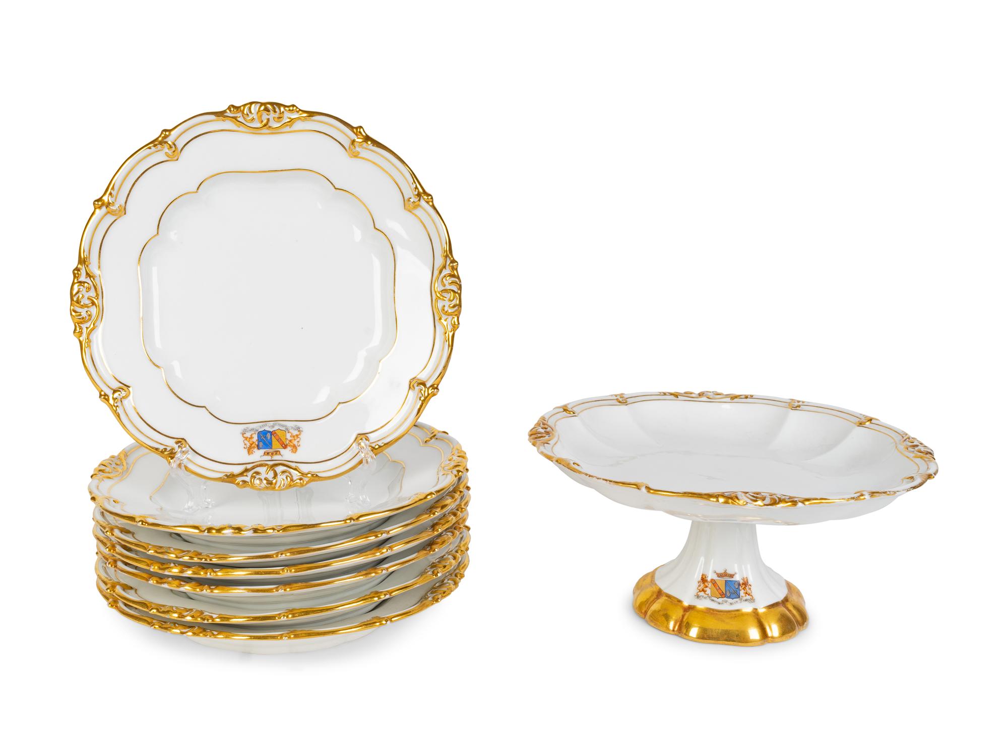 A Edouard D. Honore Paris Porcelain Dessert Service — MID-19TH CENTURY