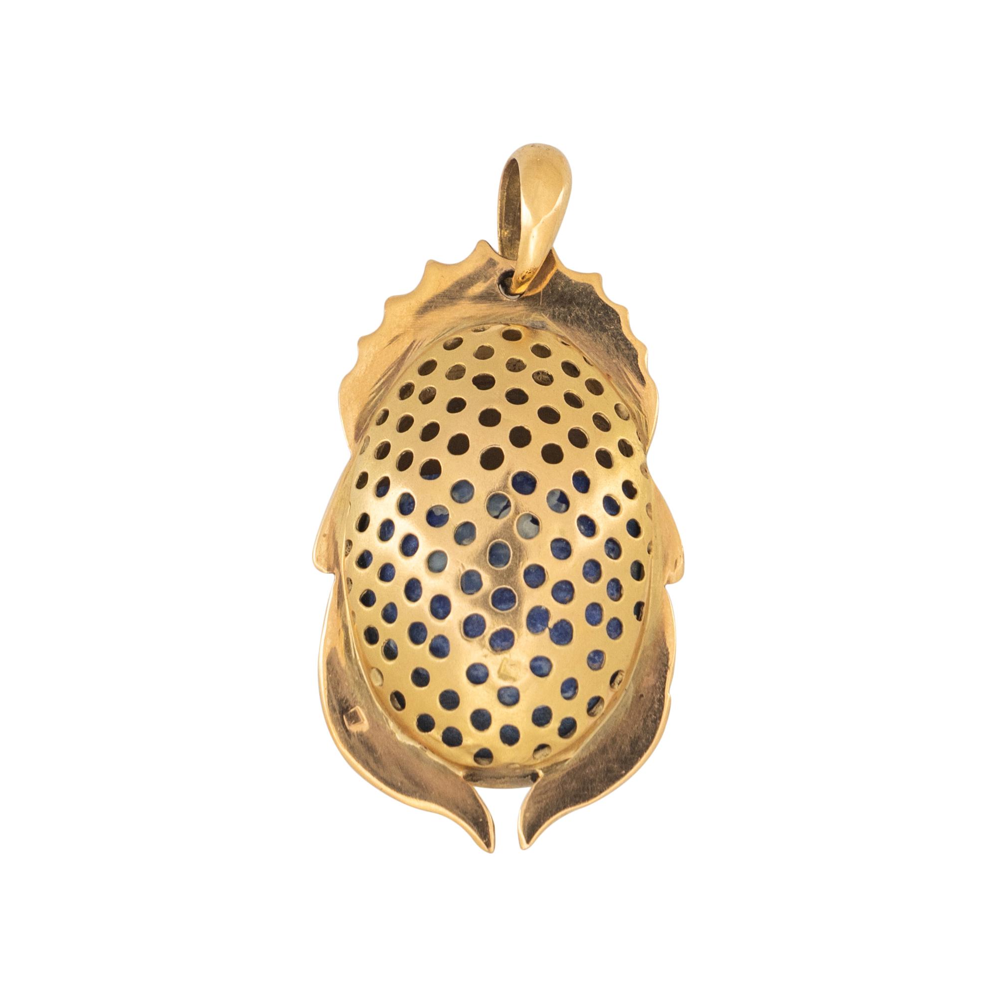 LAPIS LAZULI AND YELLOW GOLD SCARAB PENDANT