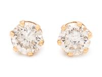 DIAMOND STUD EARRINGS