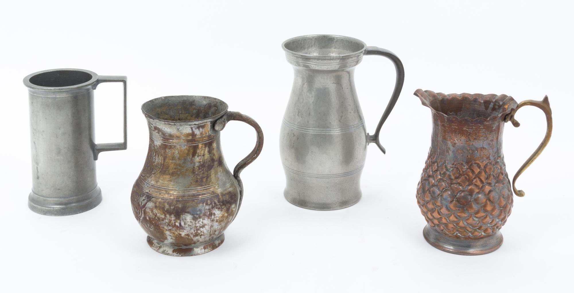 A Collection of Pewter Articles Diameter of largest plate 11 inches. — 18TH/19TH CENTURY