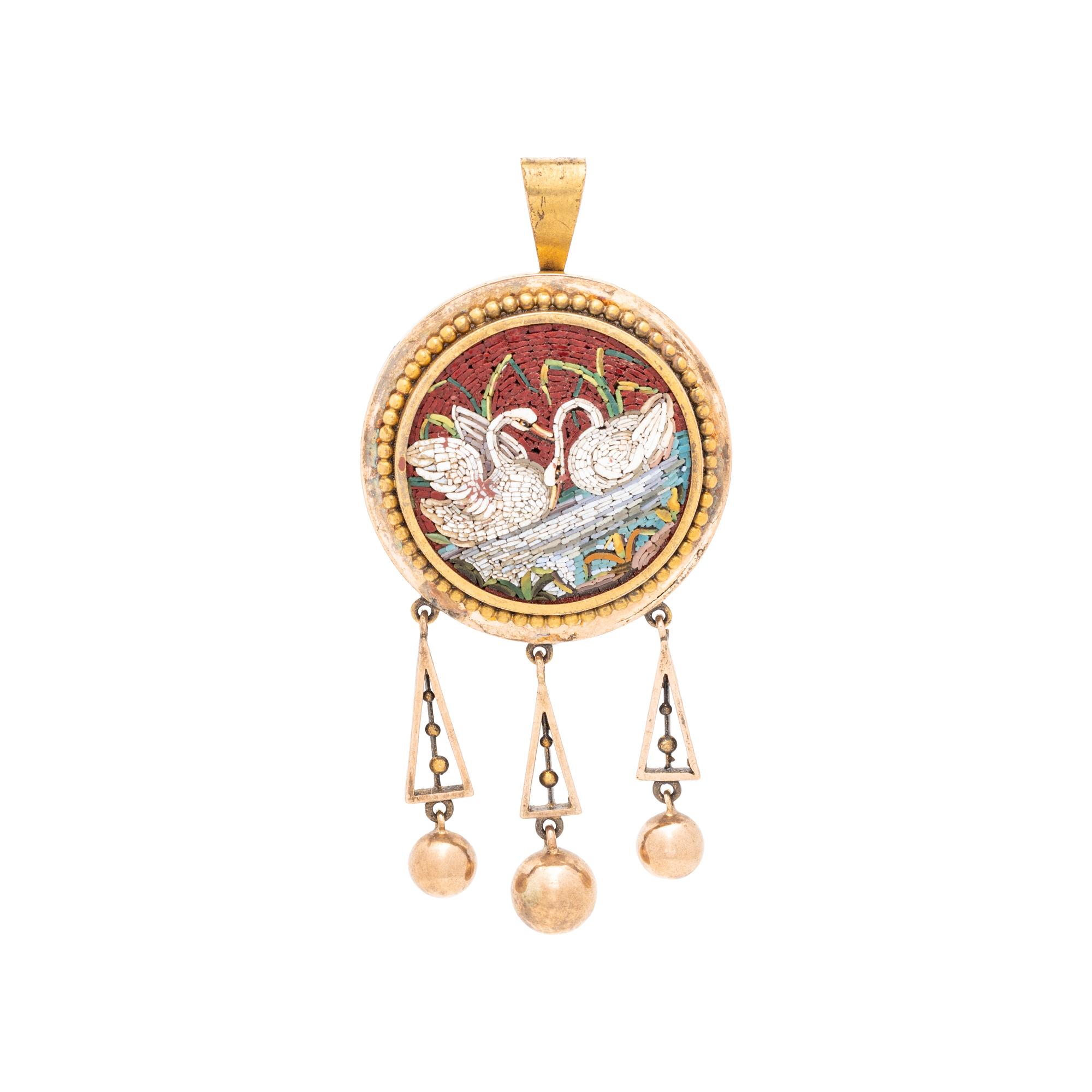 ETRUSCAN REVIVAL, YELLOW GOLD AND MICROMOSAIC SET