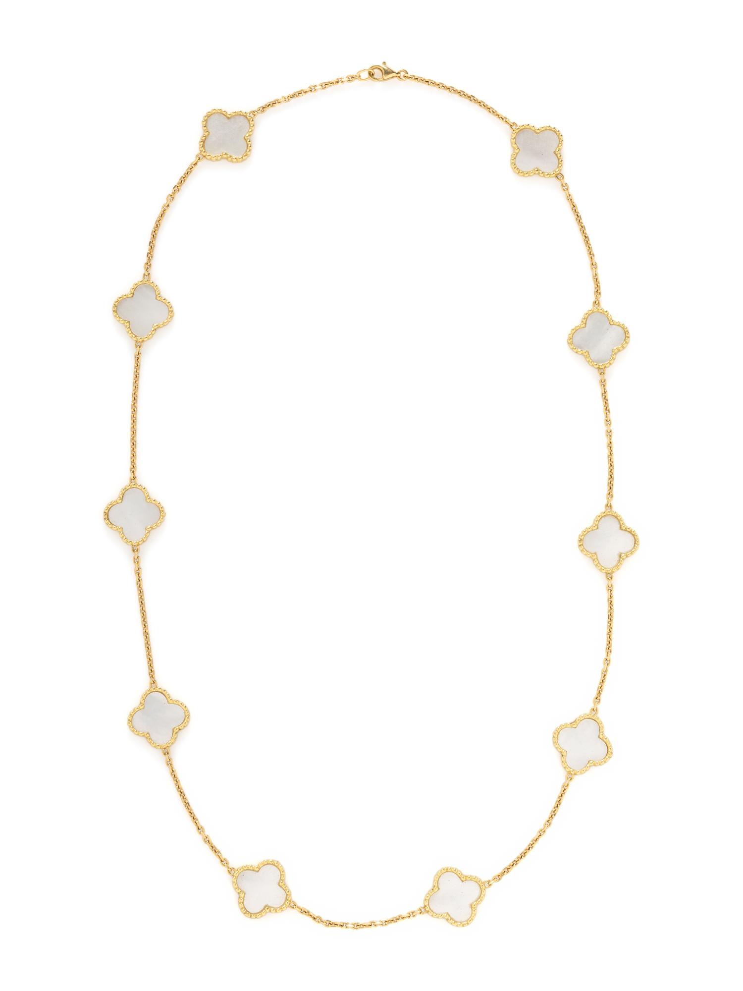 YELLOW GOLD AND MOTHER-OF-PEARL NECKLACE