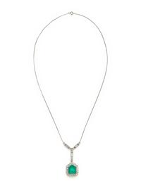 EMERALD AND DIAMOND NECKLACE