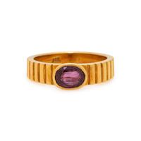 YELLOW GOLD AND RUBY RING