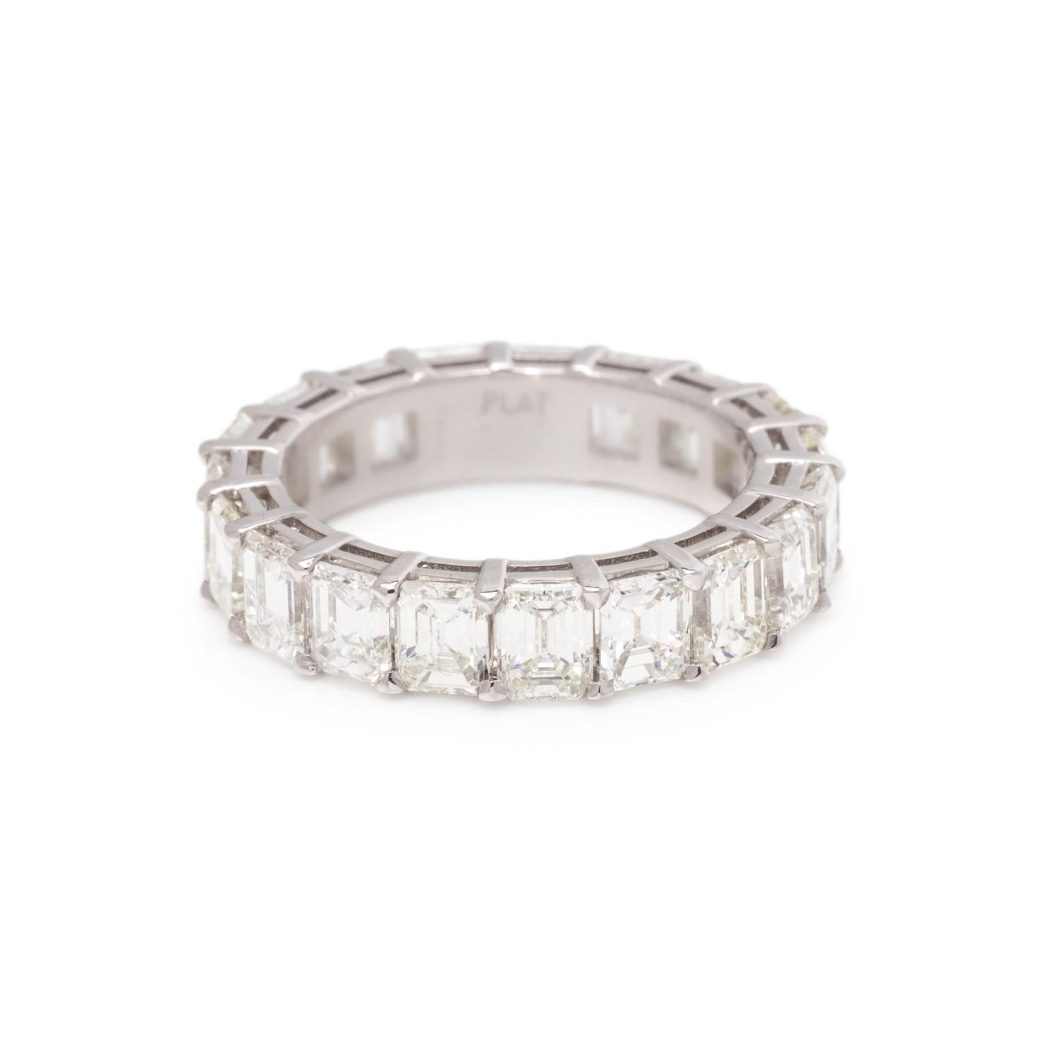 DIAMOND ETERNITY BAND