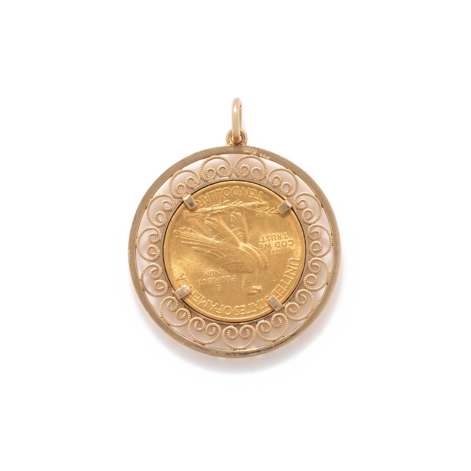 YELLOW GOLD AND COIN PENDANT