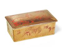A Wedgwood Fairyland Lustreware 'Willow' Box