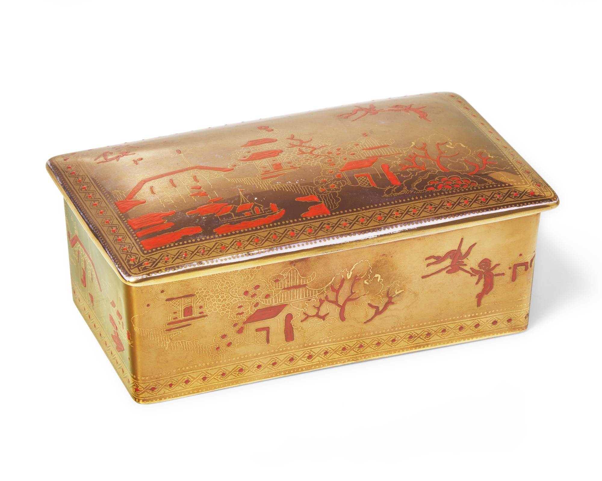 A Wedgwood Fairyland Lustreware 'Willow' Box