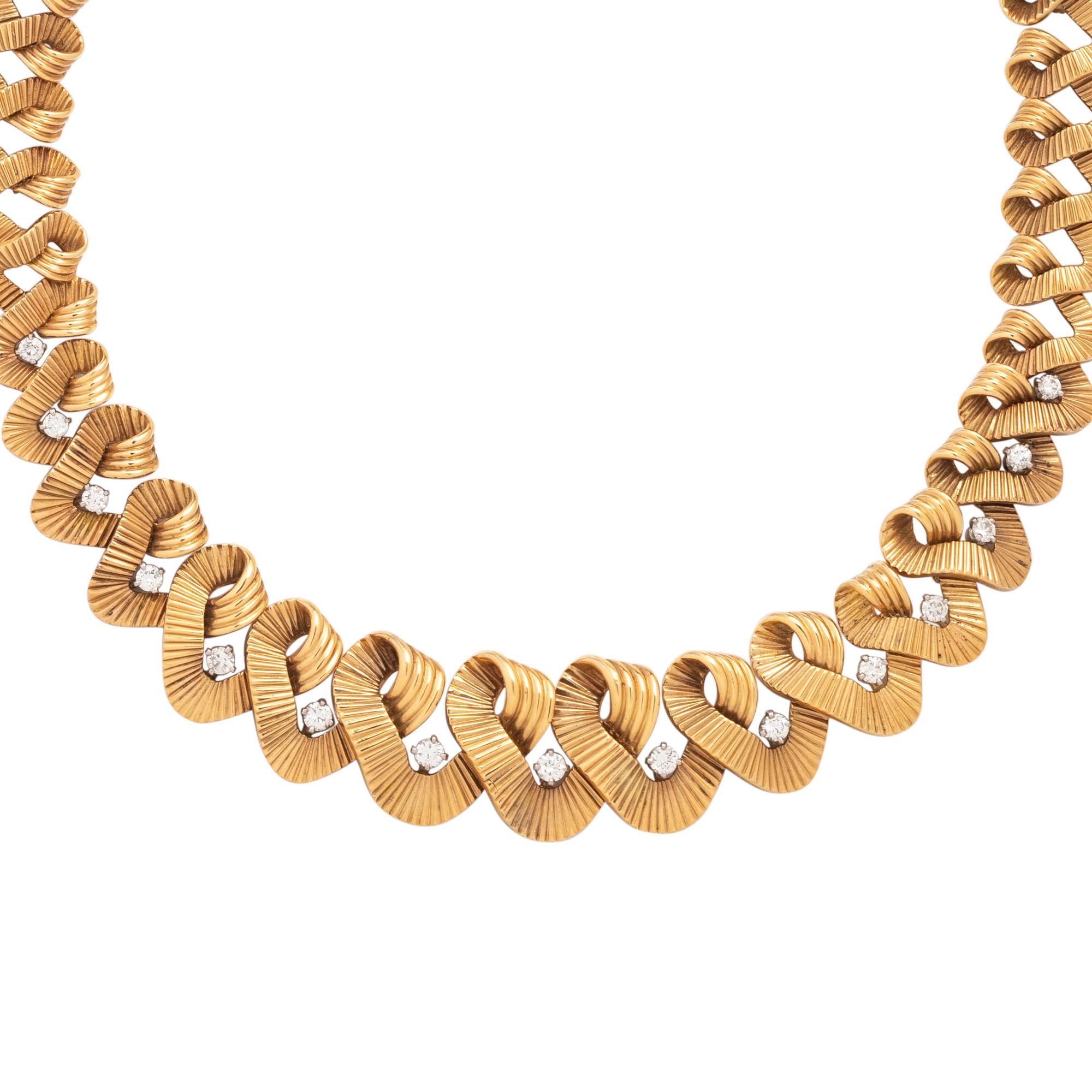 CARTIER, RETRO, YELLOW GOLD AND DIAMOND NECKLACE