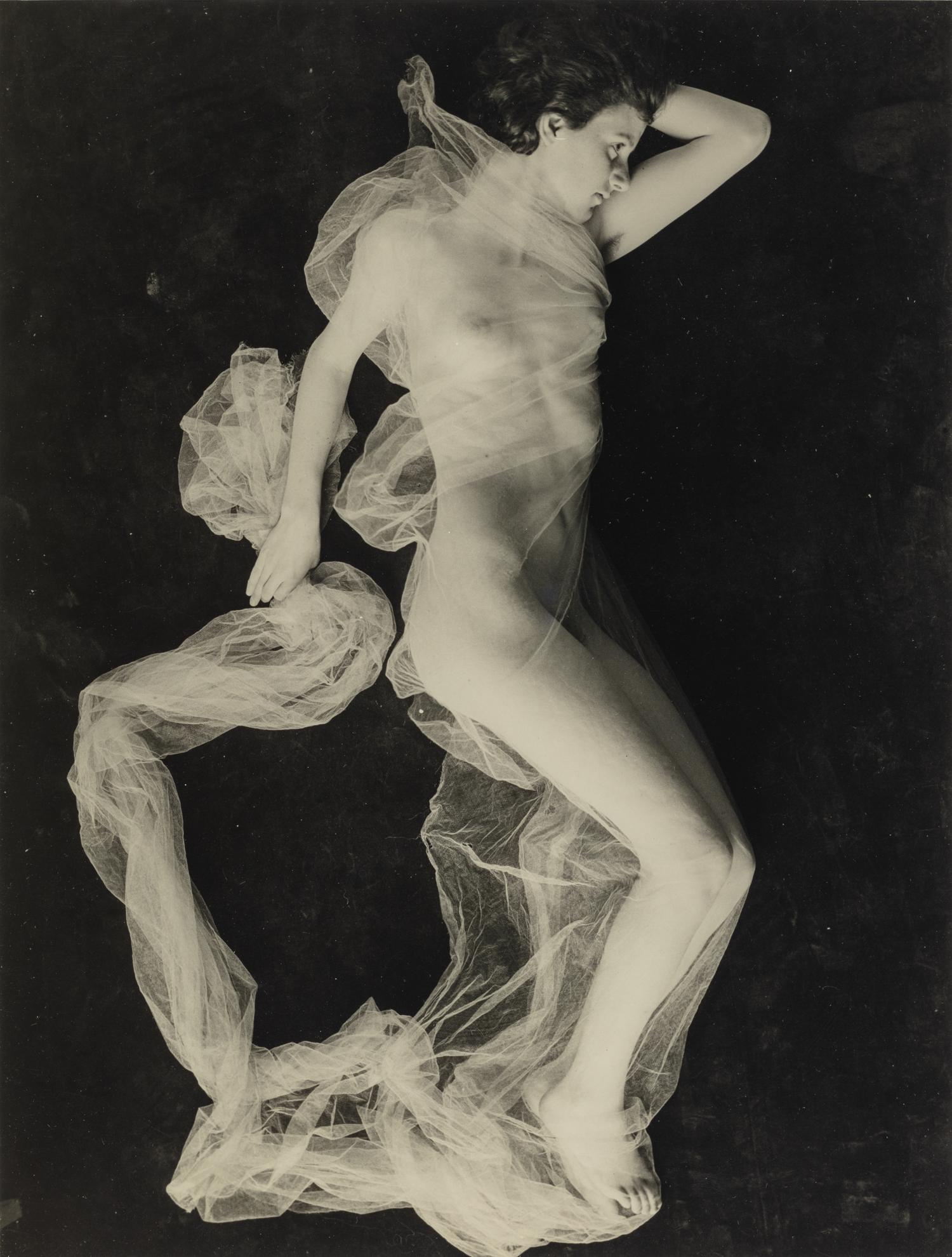Erwin Blumenfeld (1897-1969) Lisette, Paris, 1936