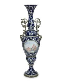 An Italian Majolica Floor Vase