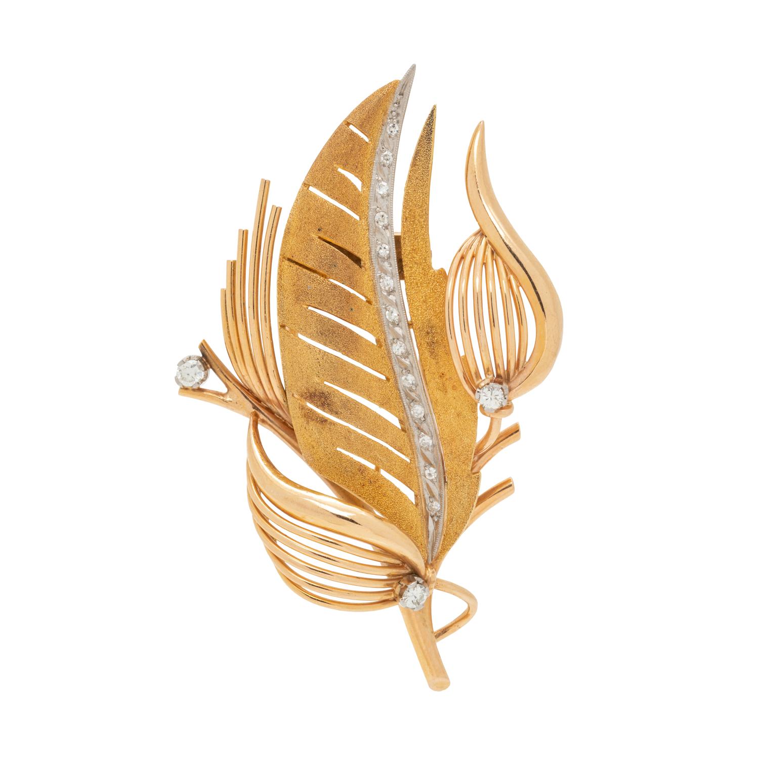 BICOLOR GOLD AND DIAMOND BROOCH