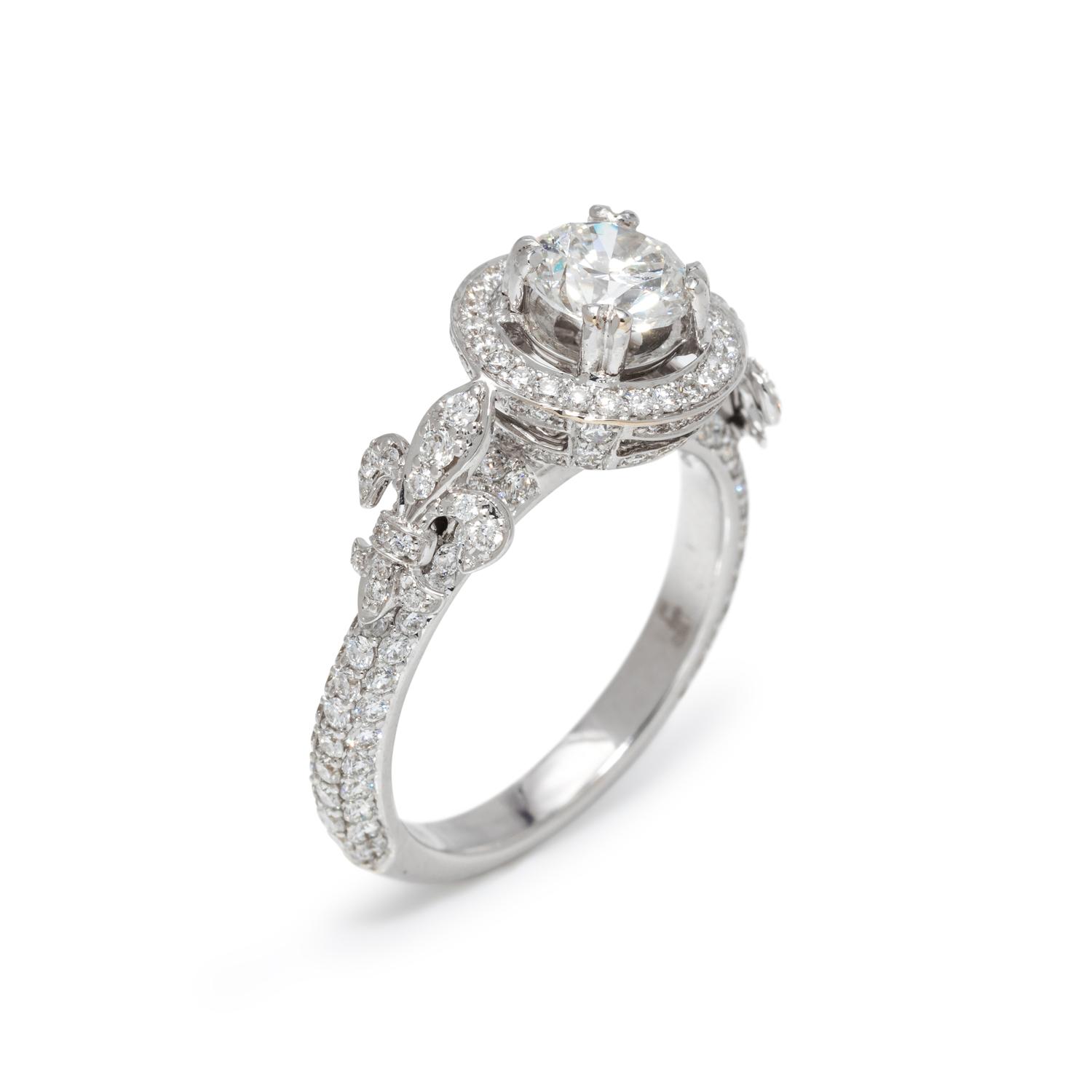 DIAMOND RING
