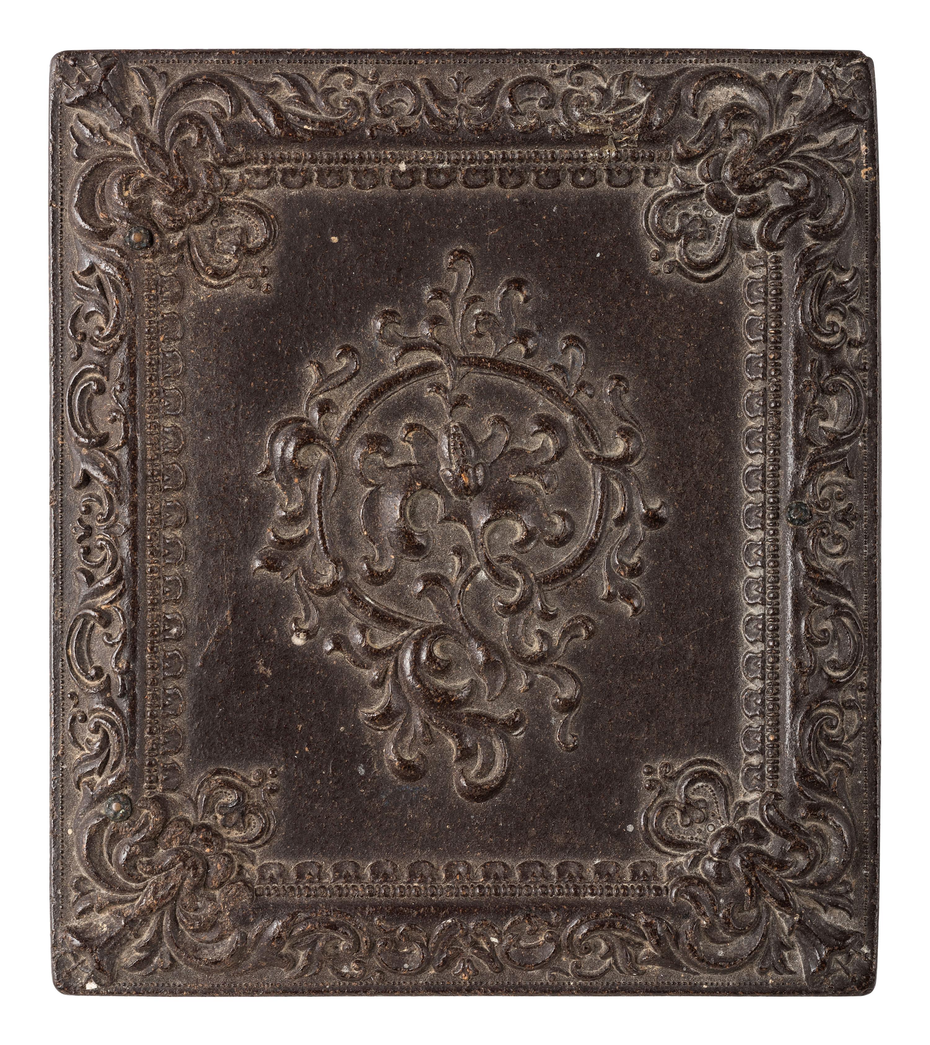 [CIVIL WAR]. A pair of sixth plate tintypes featuring armed company grade officers.
