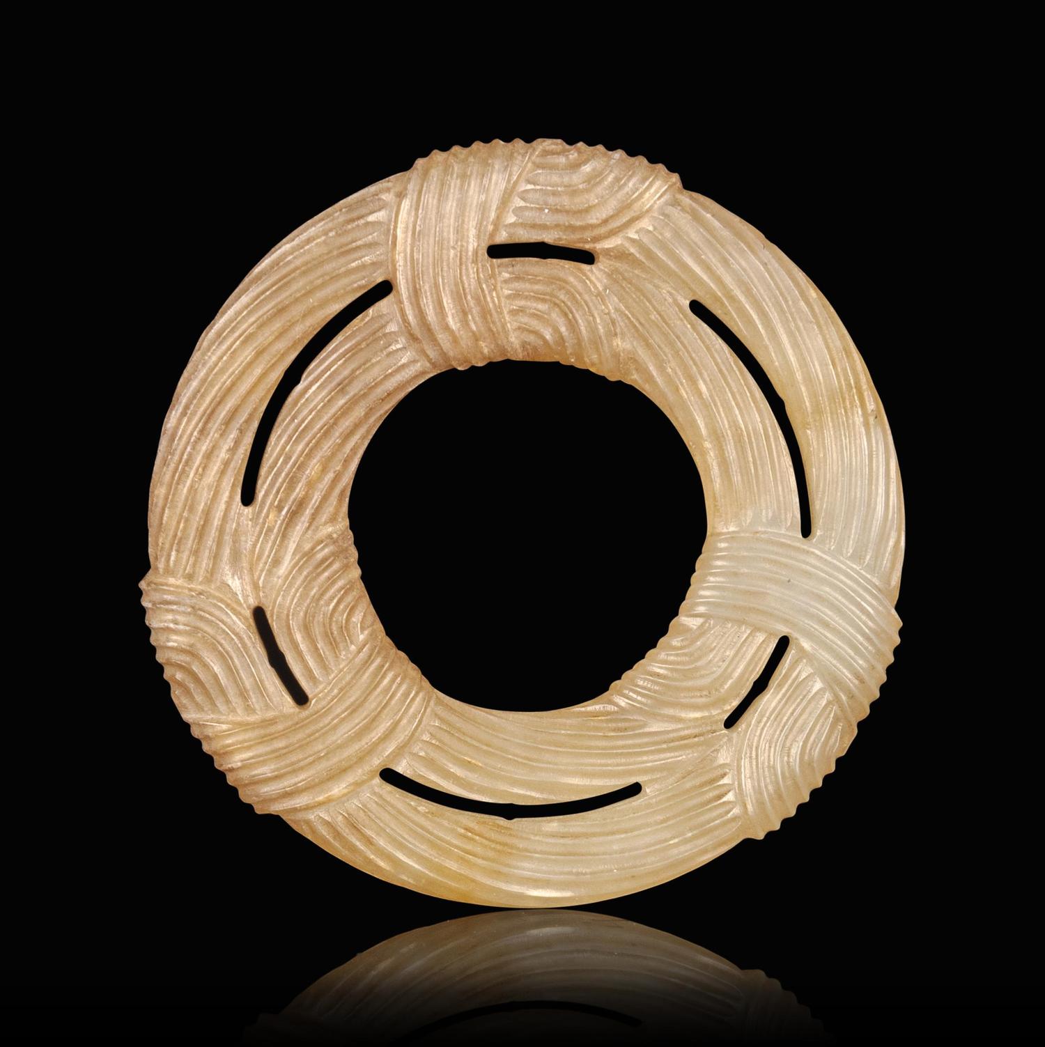 A Yellow Jade 'Twisted Rope' Pendant