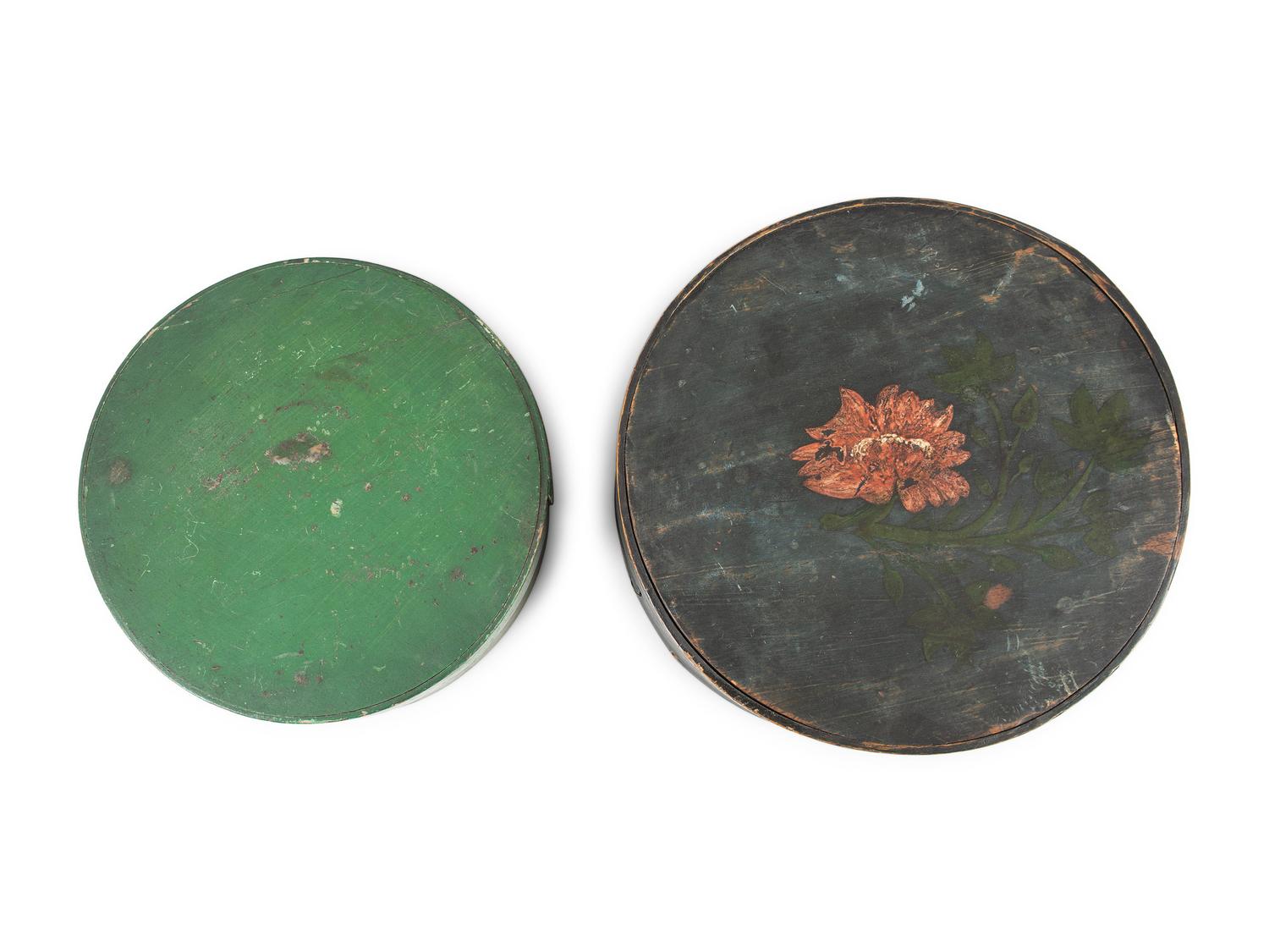 Four Oval Pantry Boxes in Old Paint