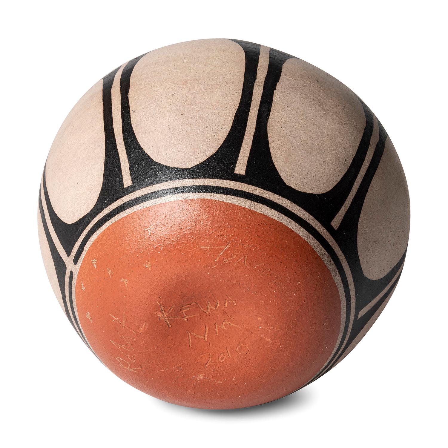 Polychrome Pottery Bowl, with Turtle