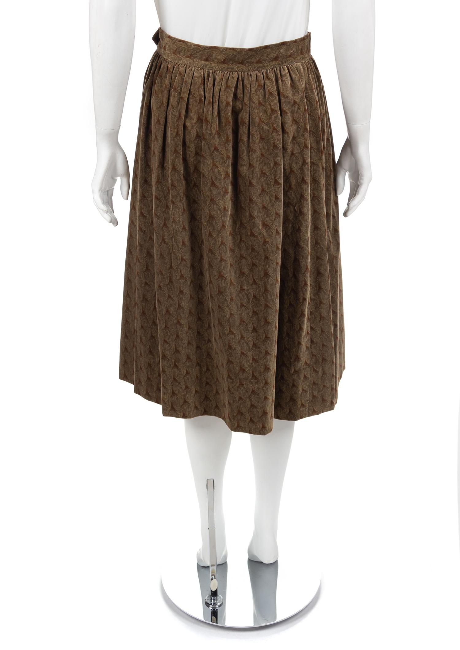 Two Skirts, 1980-90s
